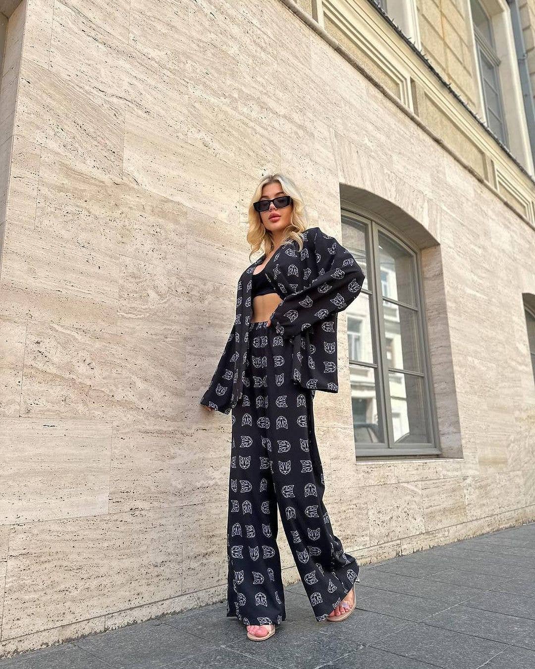 PRINTED LONG-SLEEVED TOP HIGH-WAISTED PANT SUIT
