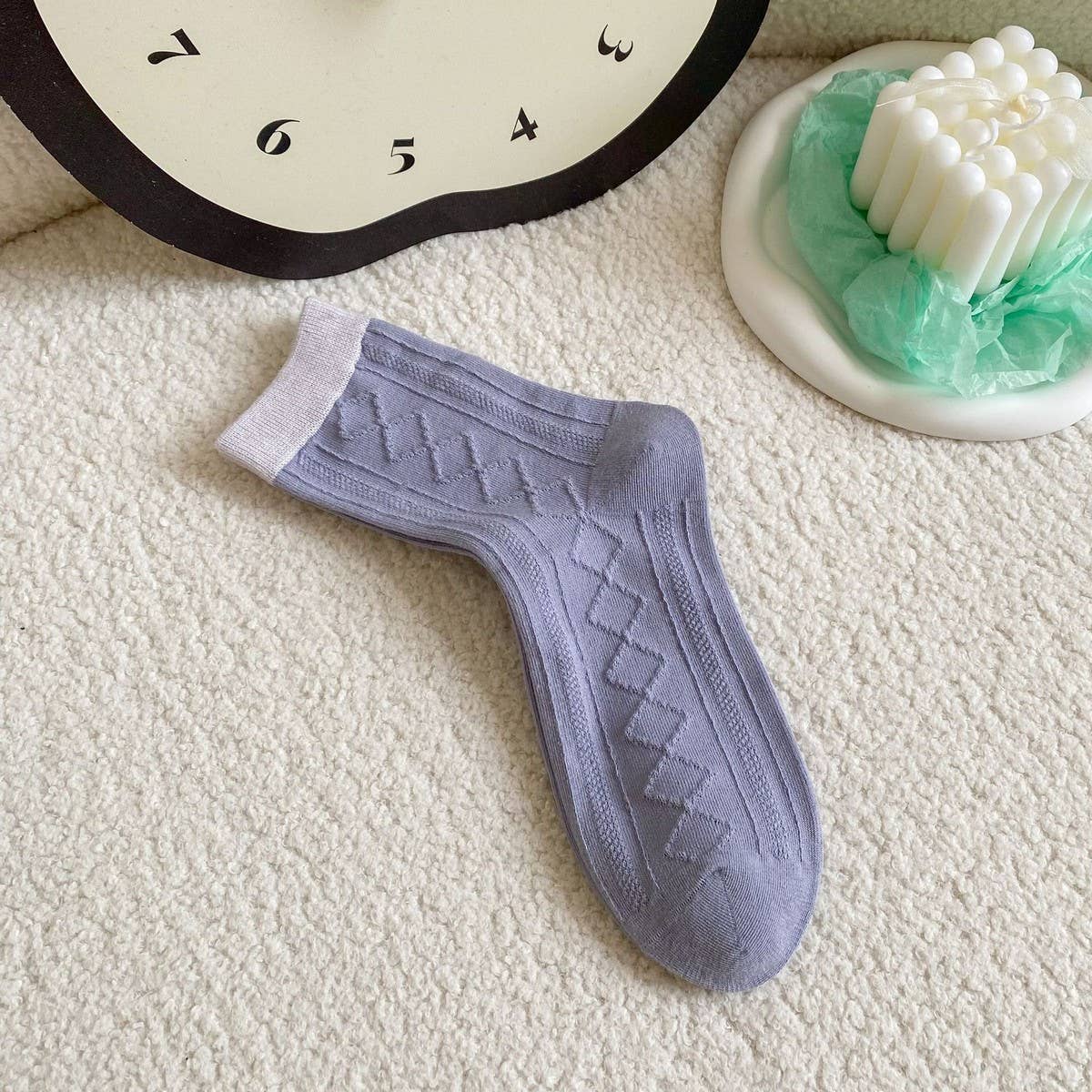 CONTRAST COLOR SMALL FRESH DIAMOND COTTON SOCKS