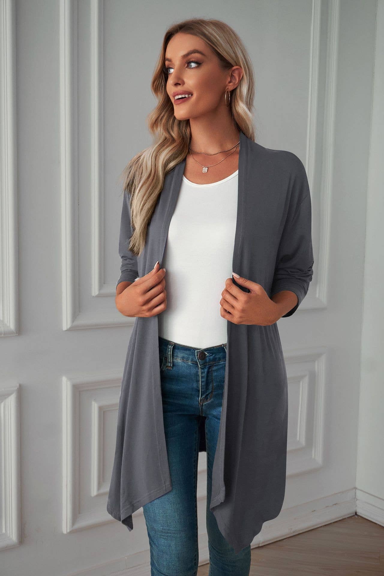 Solid-color,buttonless long-sleeved cardigan