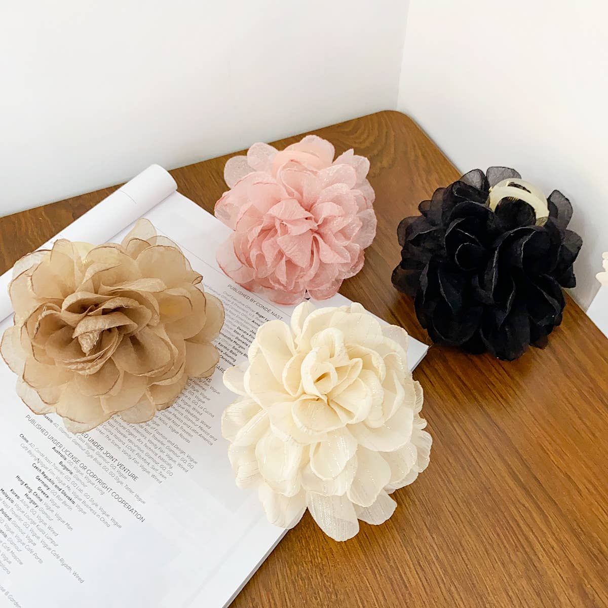 Dopamine flower hairpin elegant grip clip