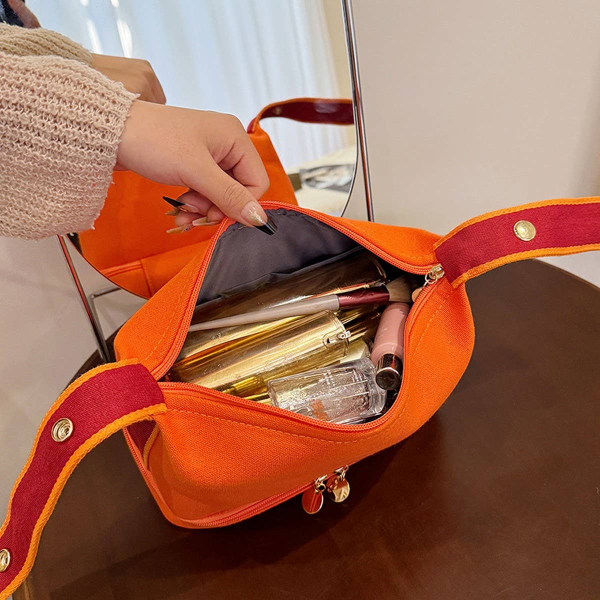 PORTABLE CANVAS LARGE CAPACITY COSMETIC BAG_CWAB4395