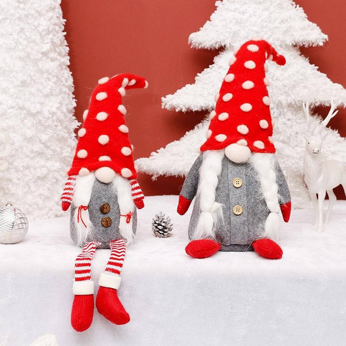 Plush Red Hat Faceless Gnome Christmas Doll_CWAJE05402