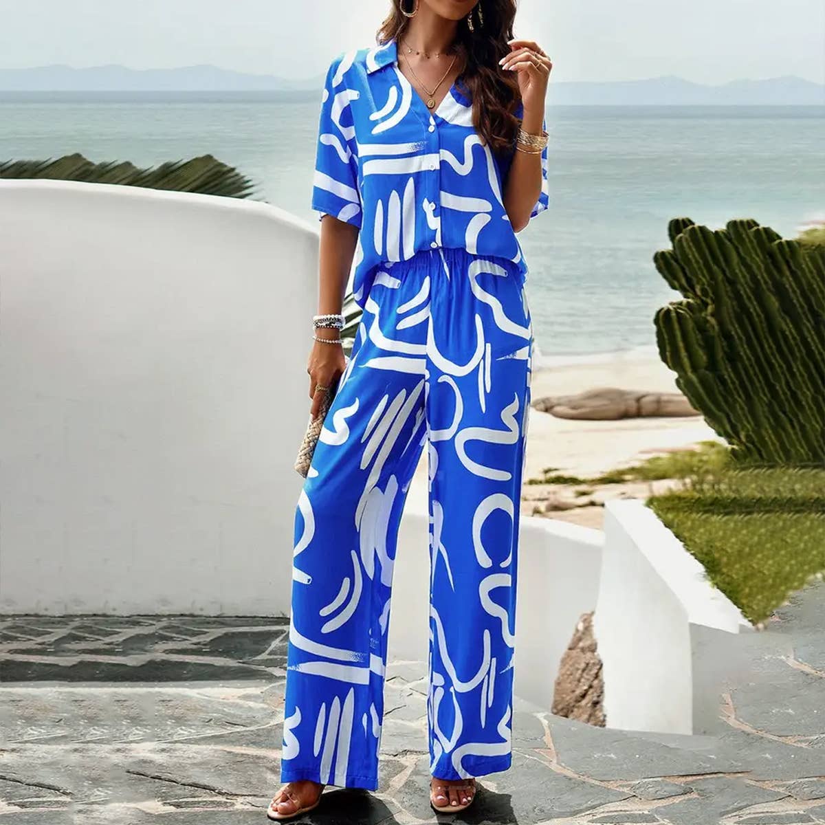 TEMPERAMENT PRINTED SHORT SLEEVE SUIT_CWSTB0370