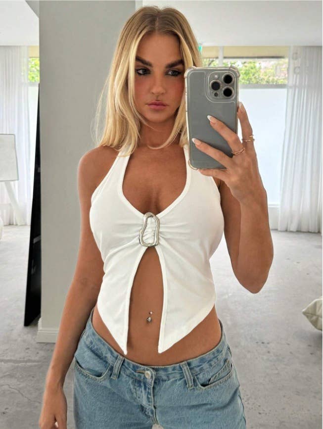 Solid-colored sleeveless V-neck sexy cross top