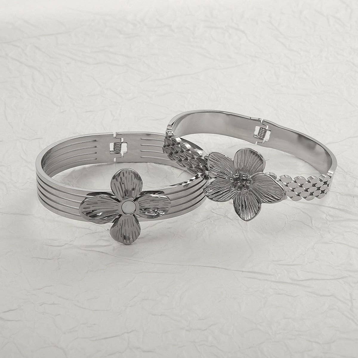 Stainless Steel Flower Bracelet with Petals_CWAJE4605