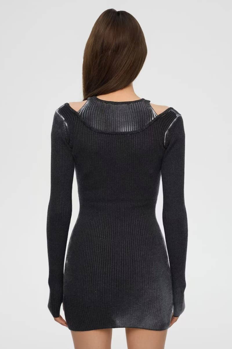 CWDSD6267_HOLLOW-OUT LONG-SLEEVED HIP WRAP DRESS SHORT