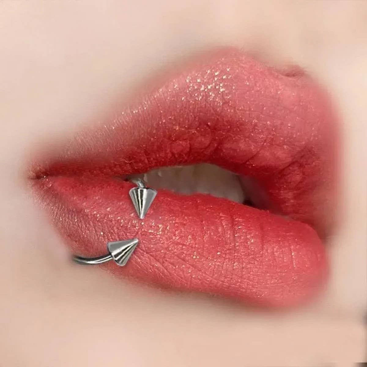 Stainless Steel Horseshoe Lip Ring Piercing_CWMM9585