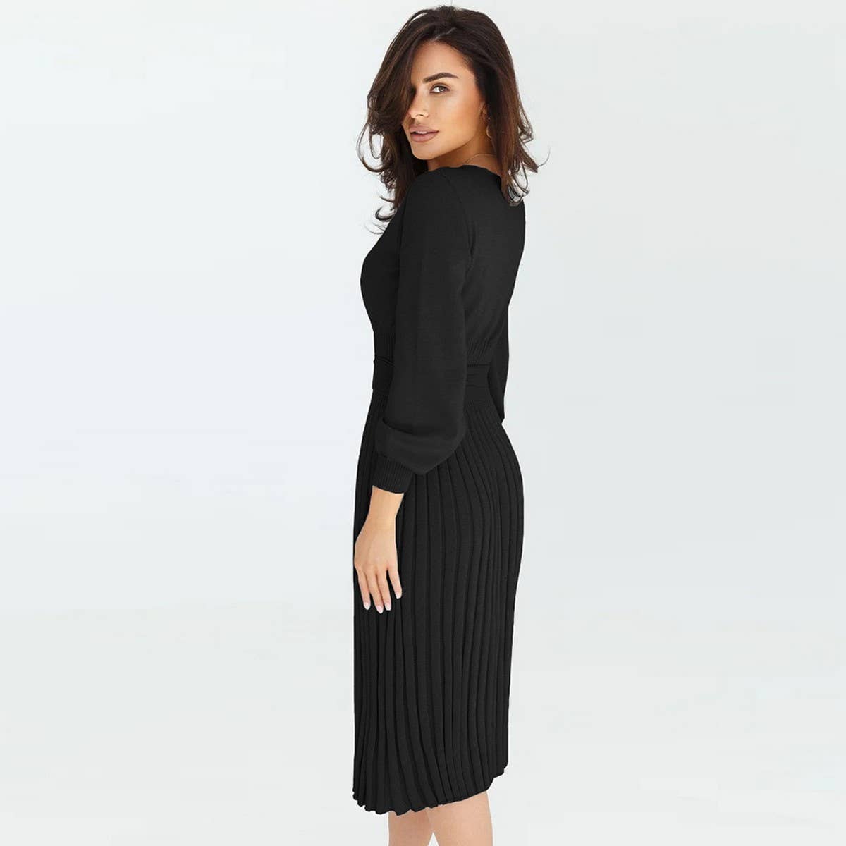 Knit slim-fit pleated long bottom sweater dress