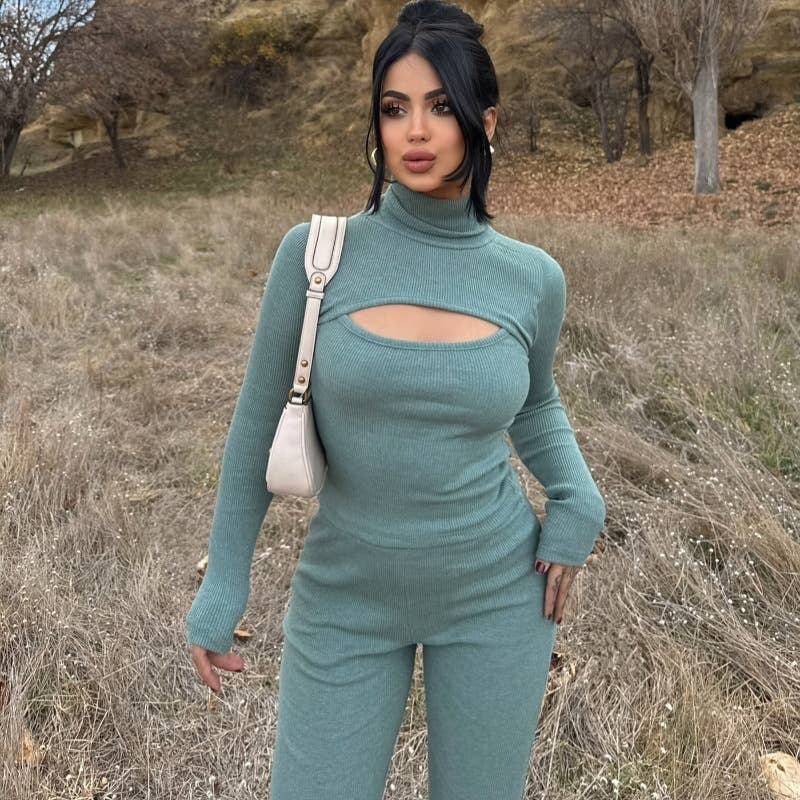 STYLISH CUT-OUT SLIM-FIT STRAIGHT-LEG PANTSUIT