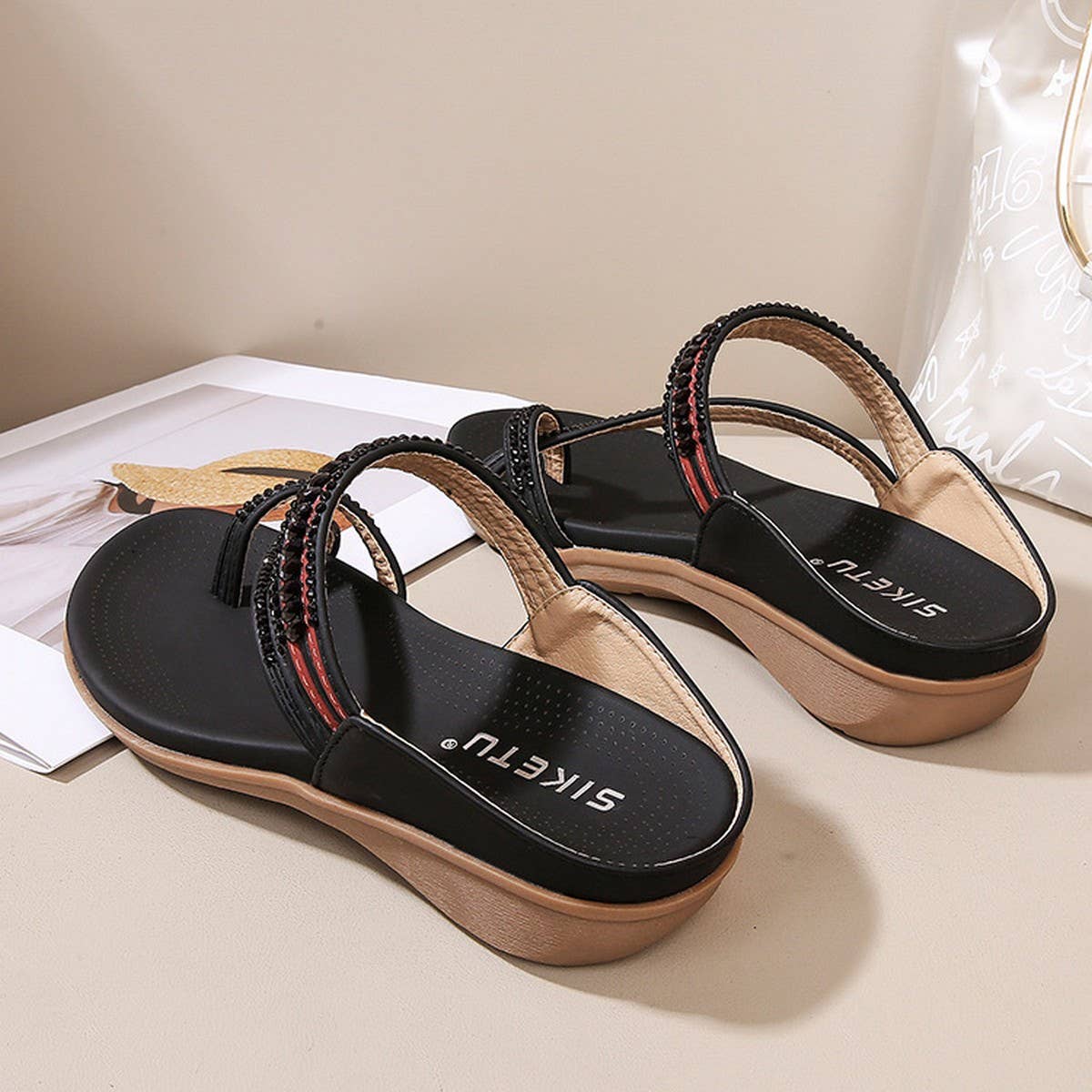 CROSS STRAP COMFORTABLE CASUAL SANDALS SLIPPERS