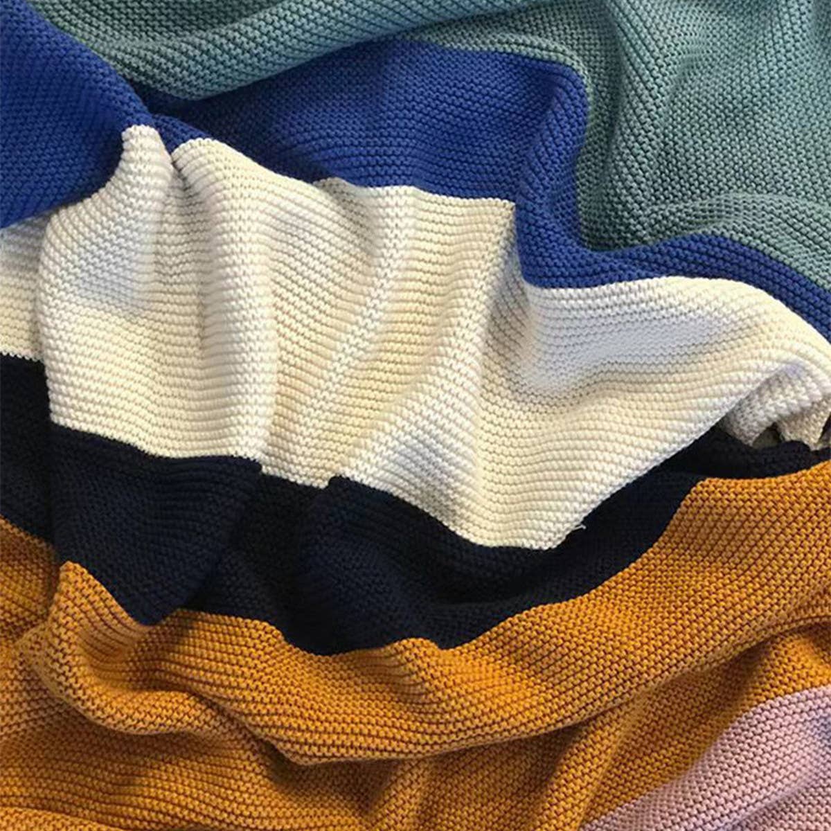 SIMPLE COLOR MATCHING STRIPED KNITTING BLANKET_CWASC0352