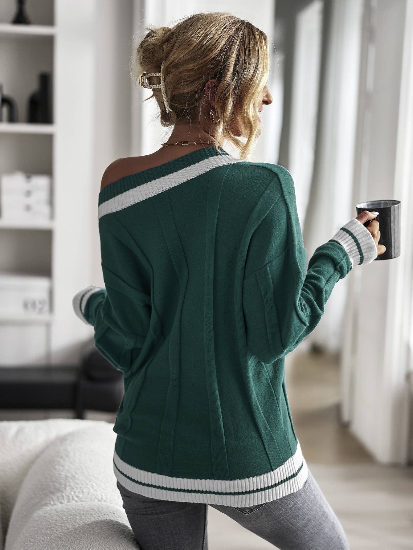 V-NECK COLOR CONTRAST PATCHWORK PULLOVER SWEATER