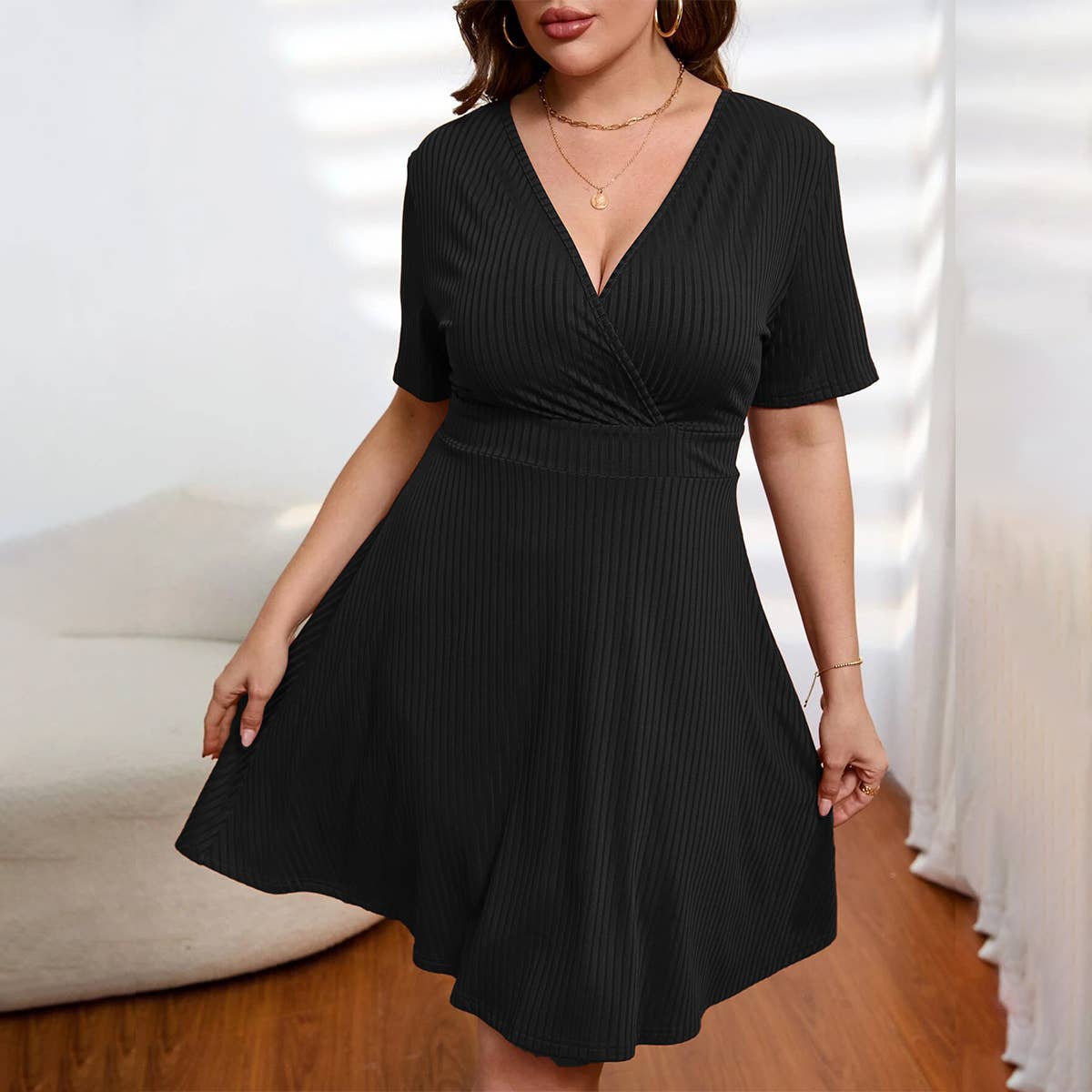 OVERSIZED SOLID COLOR KNITTED DRESS_CWDSD3322