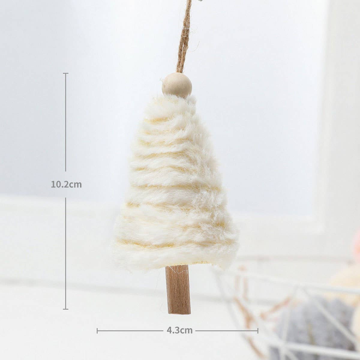 Plush Christmas Feather Tree Hanging Bell Decor_CWMM9796