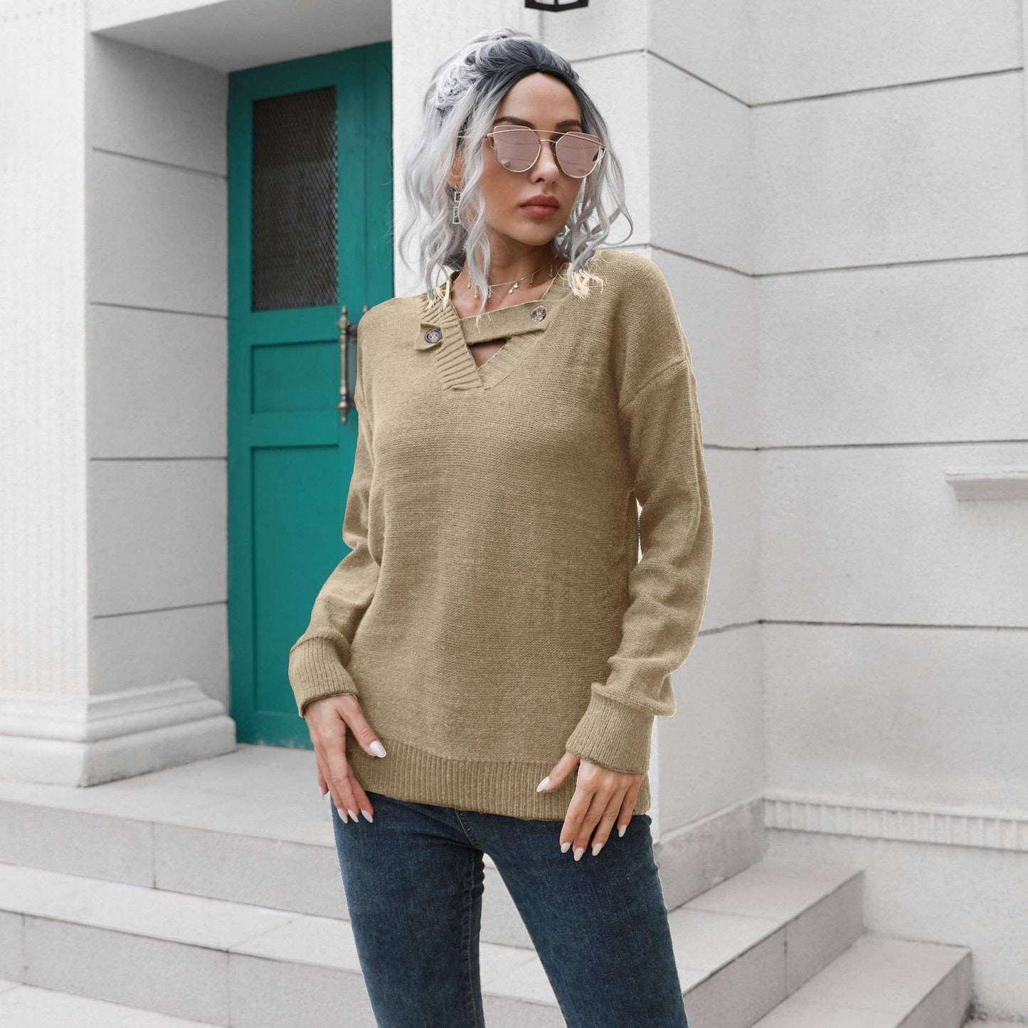 Autumn/winter design button sweater