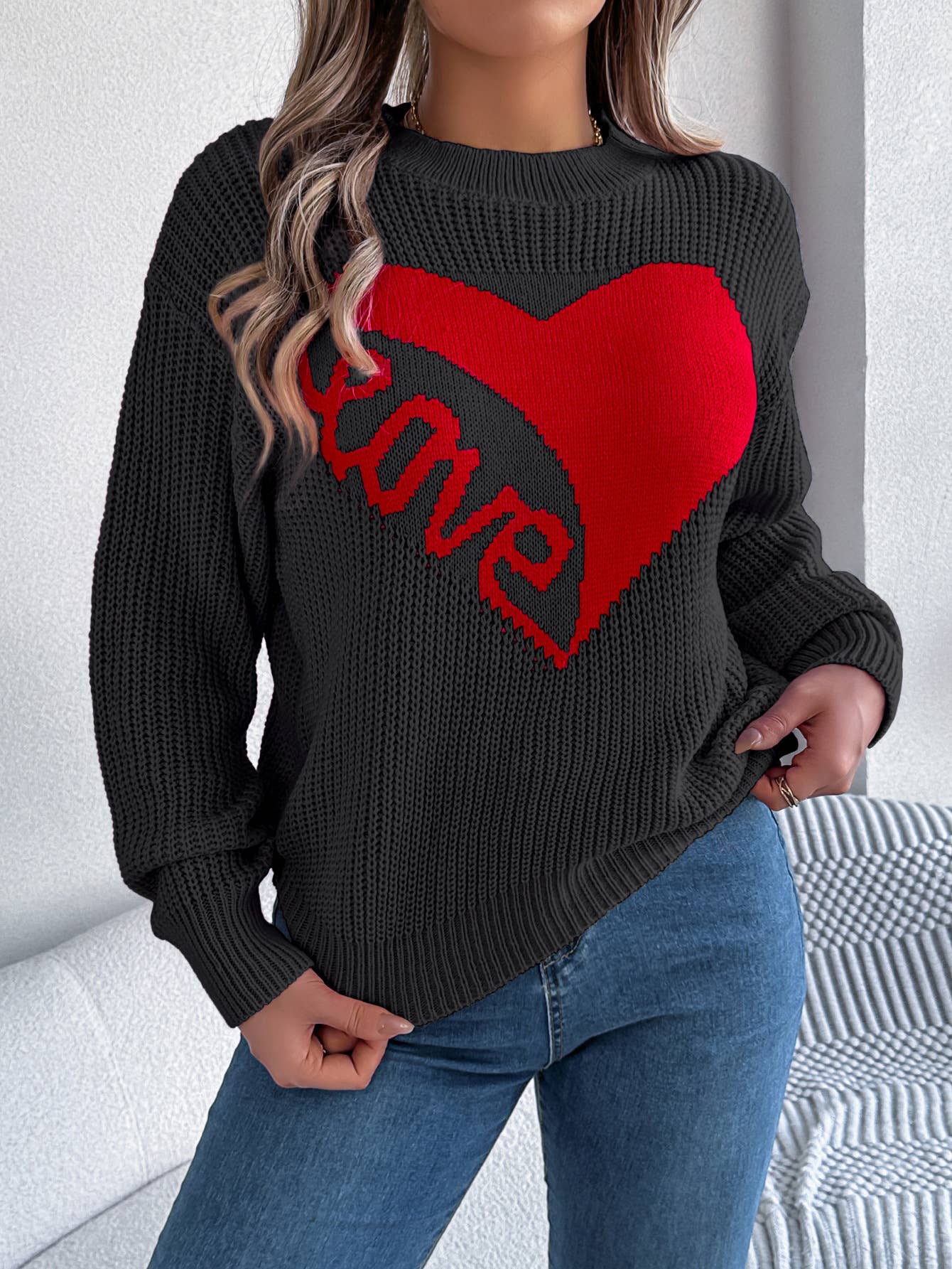 VALENTINE'S DAY LOVE LONG-SLEEVED PULLOVER