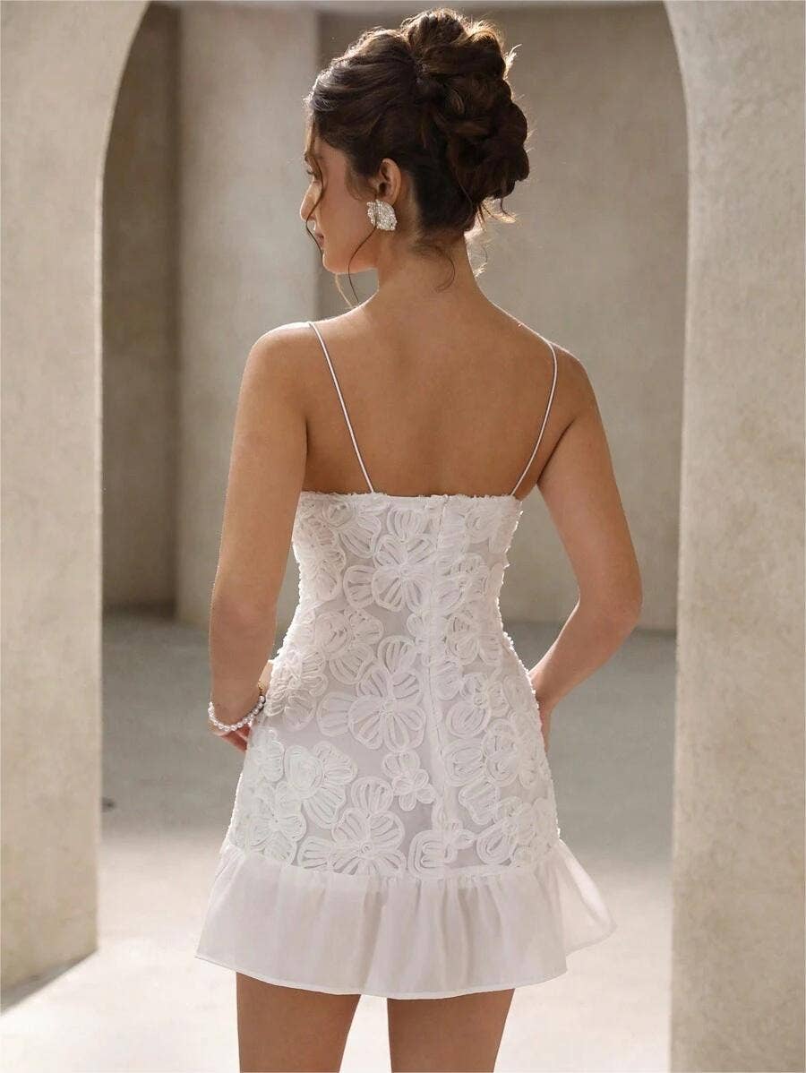 Texture 3D flower flounder hem short halter dress