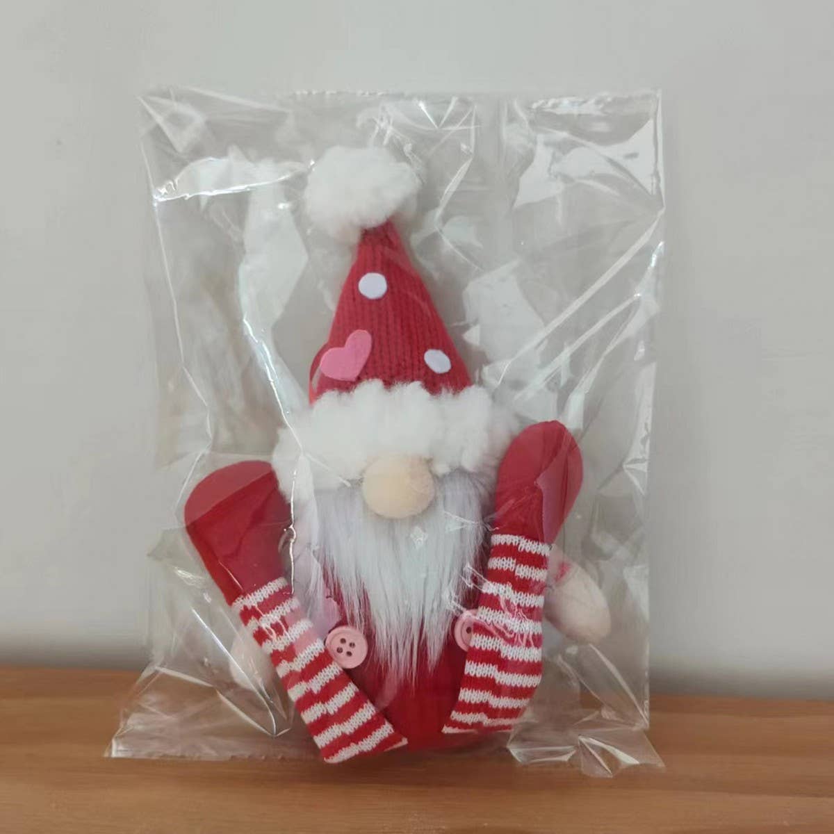 CWMM10274_VALENTINE KNIT RUDOLPH HANGING PLUSH DOLL