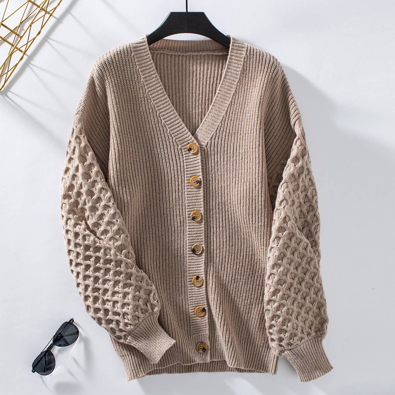 VINTAGE LONG-SLEEVED SINGLE-BREASTED CARDIGAN