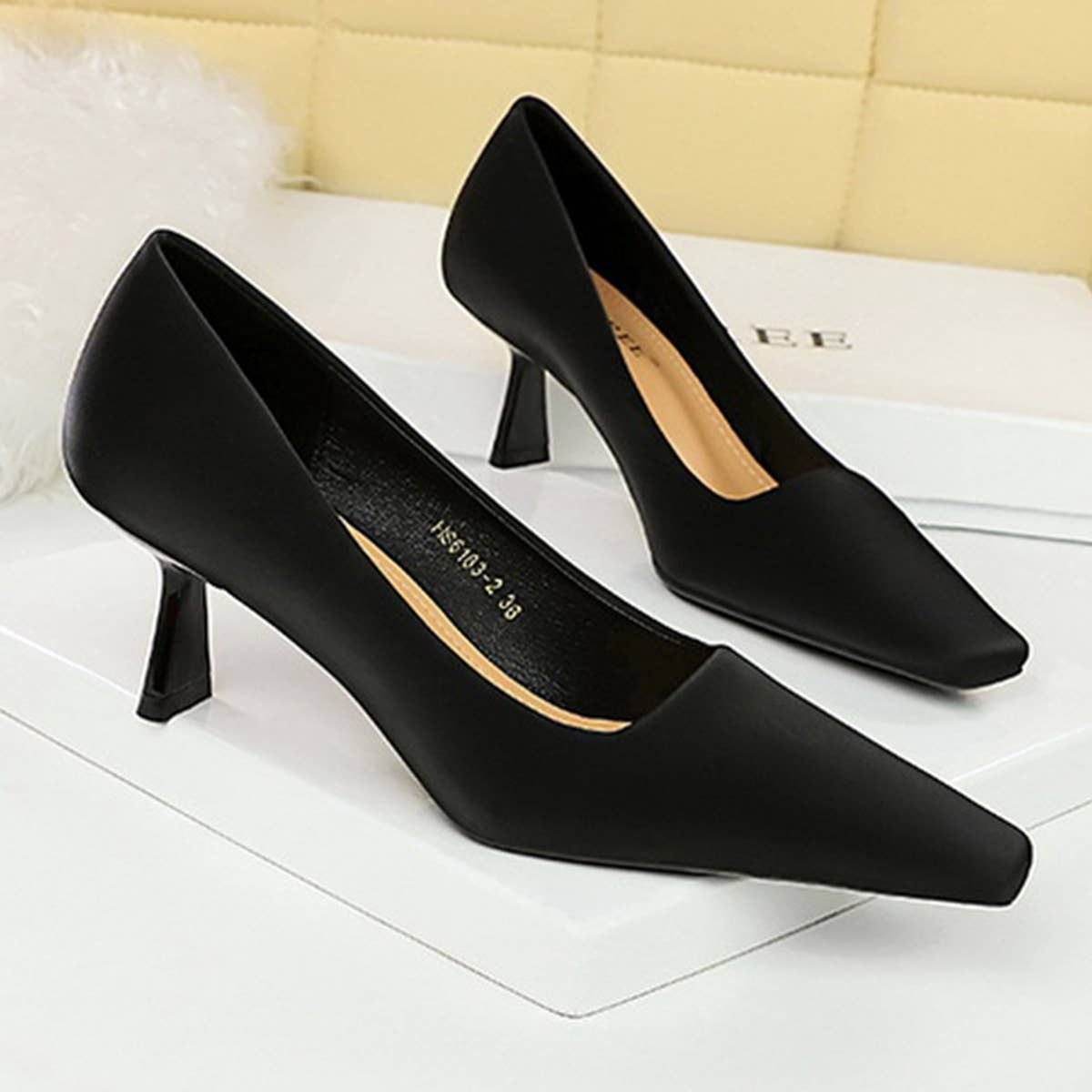 WOMEN SOLID COLOR SHALLOW POINTED TOE HIGH HEELS