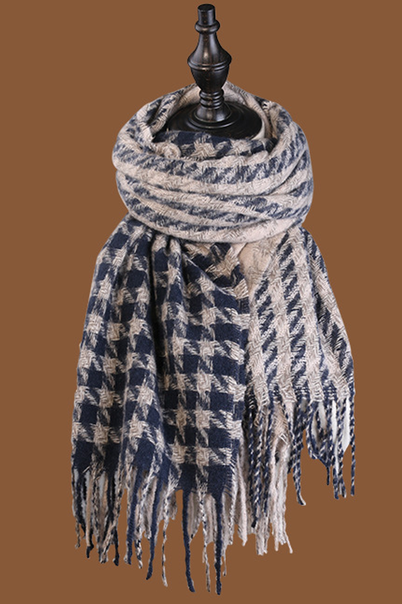 Winter Christmas Scarf for Women - Warm & Stylish