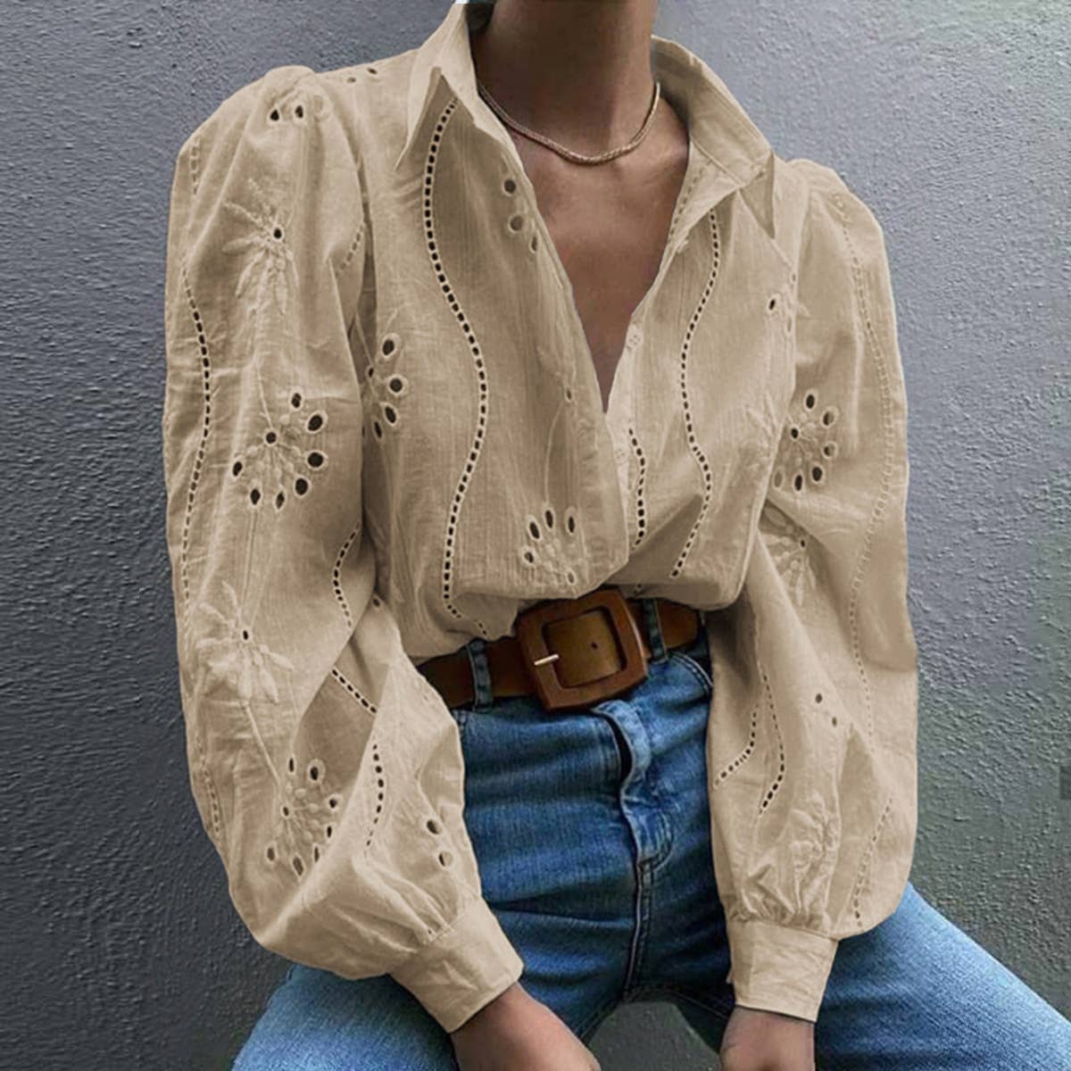 EMBROIDERED LOOPED LONG-SLEEVED LAPEL SHIRT