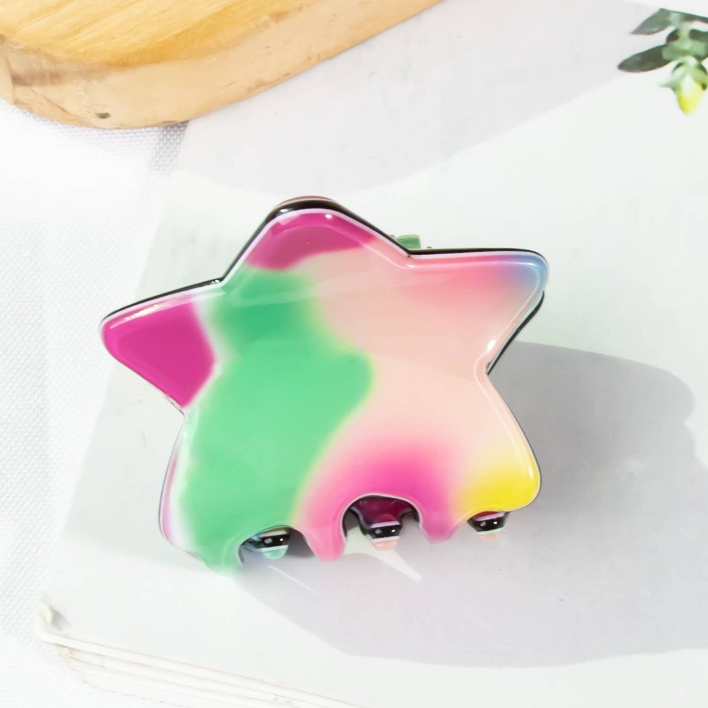 RAINBOW STAR HAIR CLAW CLIP SMALL_CWAHA0325