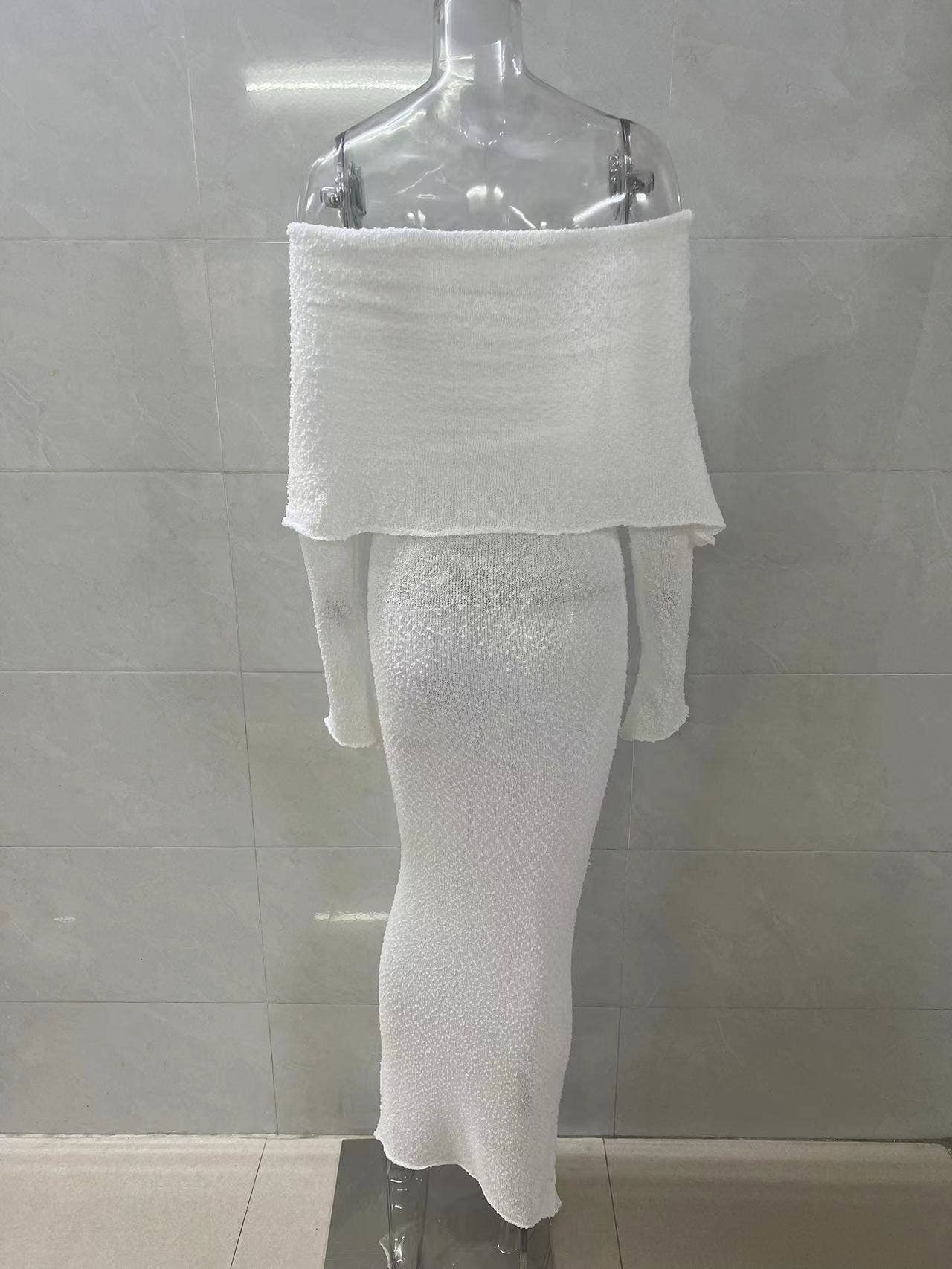 Long-sleeved knitted one-shoulder long dress