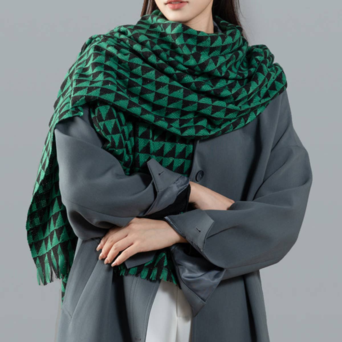 AUTUMN AND WINTER GEOMETRIC TRIANGLE PLAID SCARF_CWASC1111