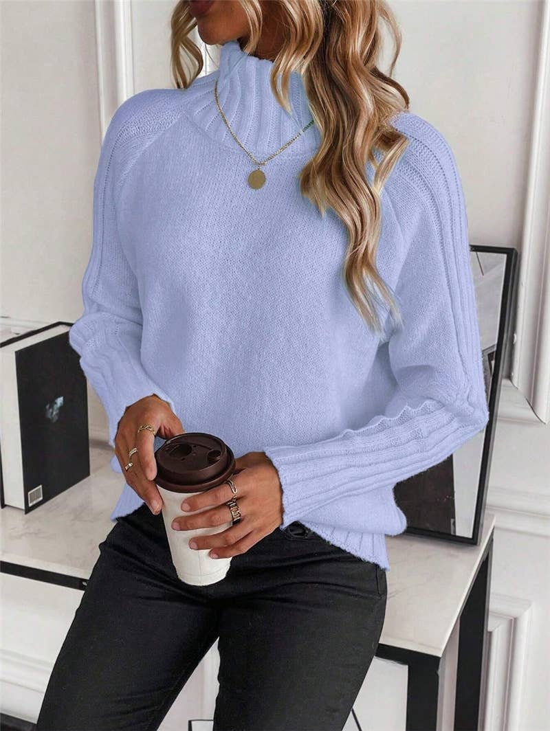 Solid-colored high-neck long-sleeved sweater