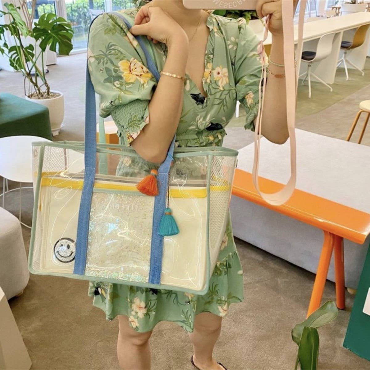 Large Clear Jelly Beach Tote, Waterproof Travel Bag_CWAB1927