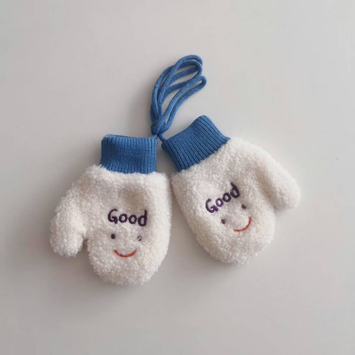 CHILDREN'S CUTE SMILING FACE LAMBSKIN GLOVES