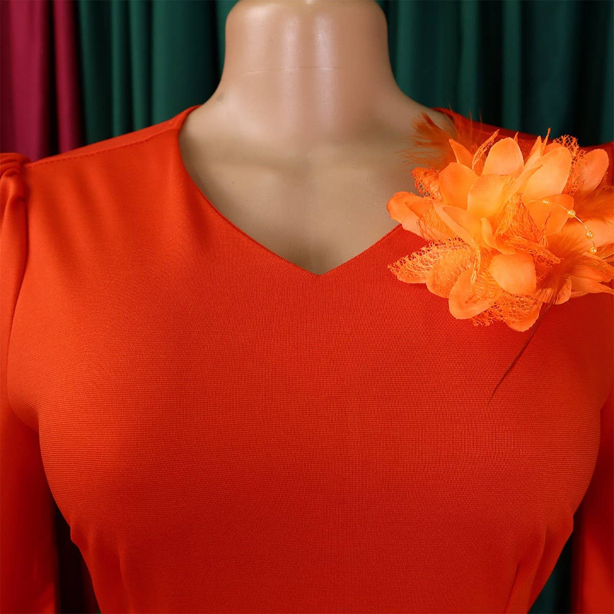 RUFFLED RETRO V-NECK HIP-HUGGING PENCIL DRESS