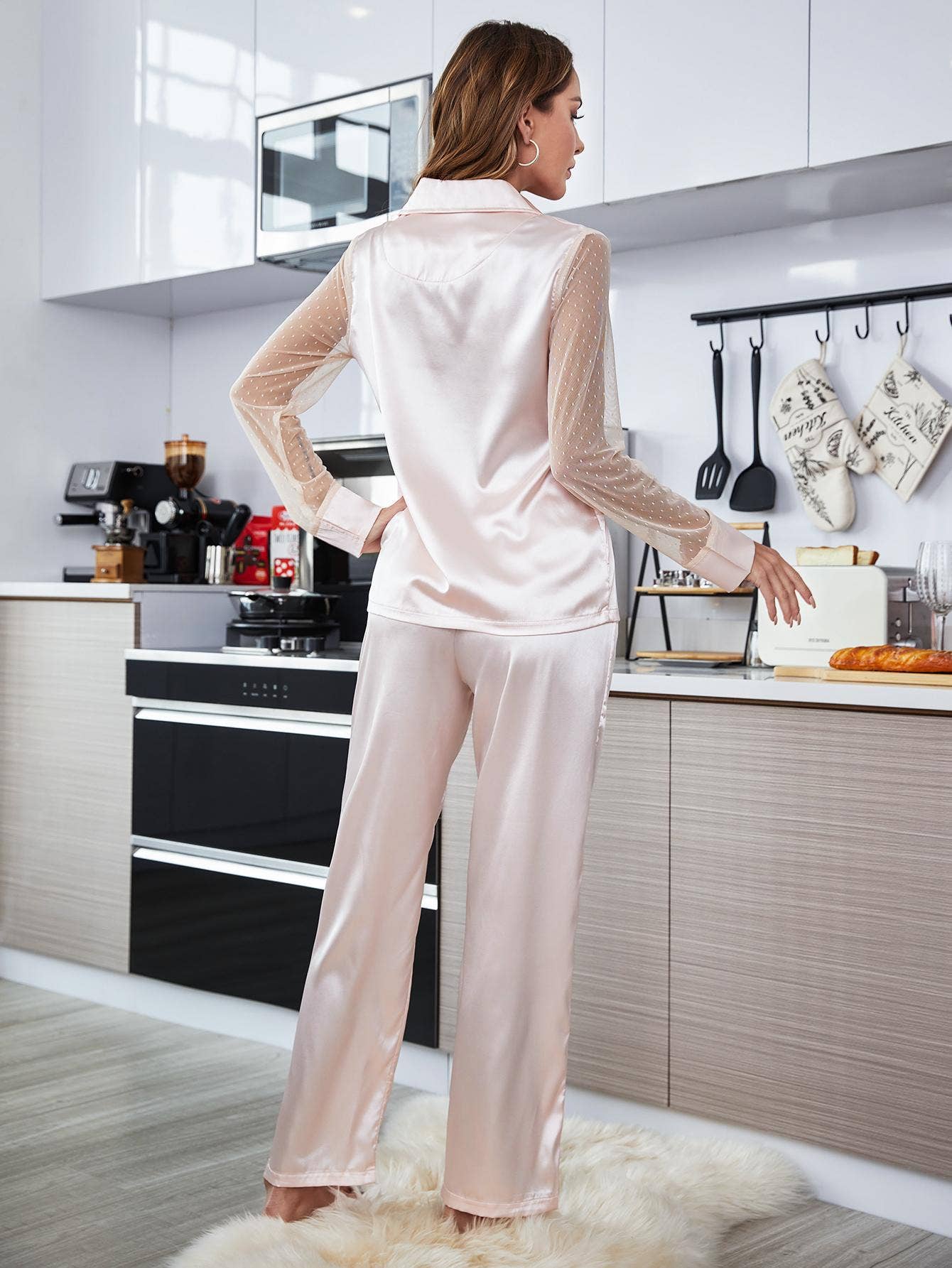 Silk-like long-sleeved pajama set