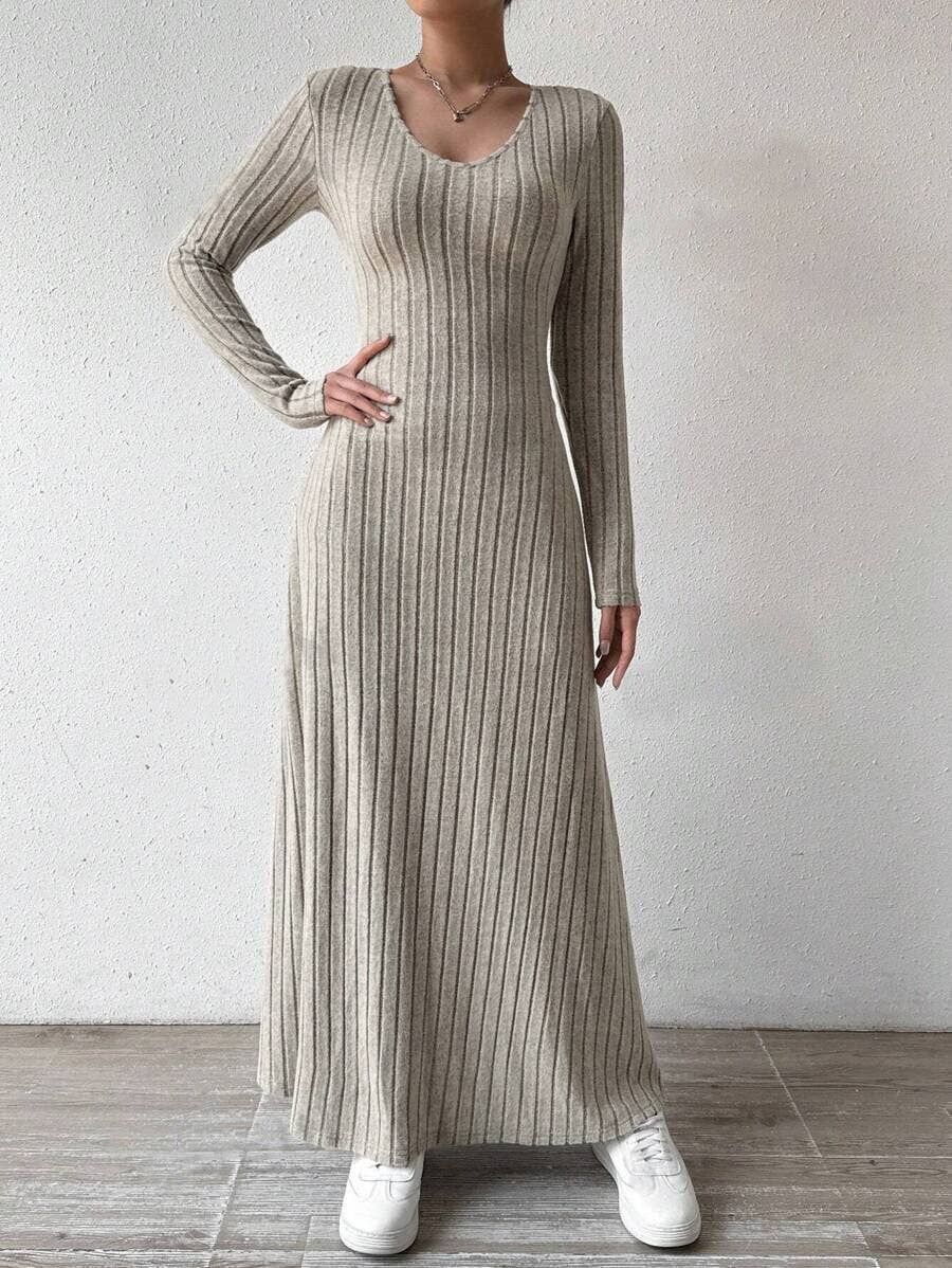 Knitted solid-color long-sleeved A-line dress