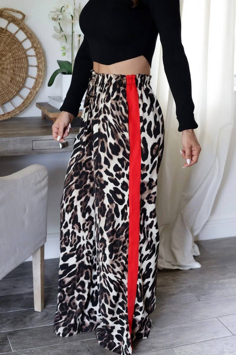 CWBLP2039_LEOPARD PRINT PATCHWORK ELEGANT WIDE-LEG TROUSERS