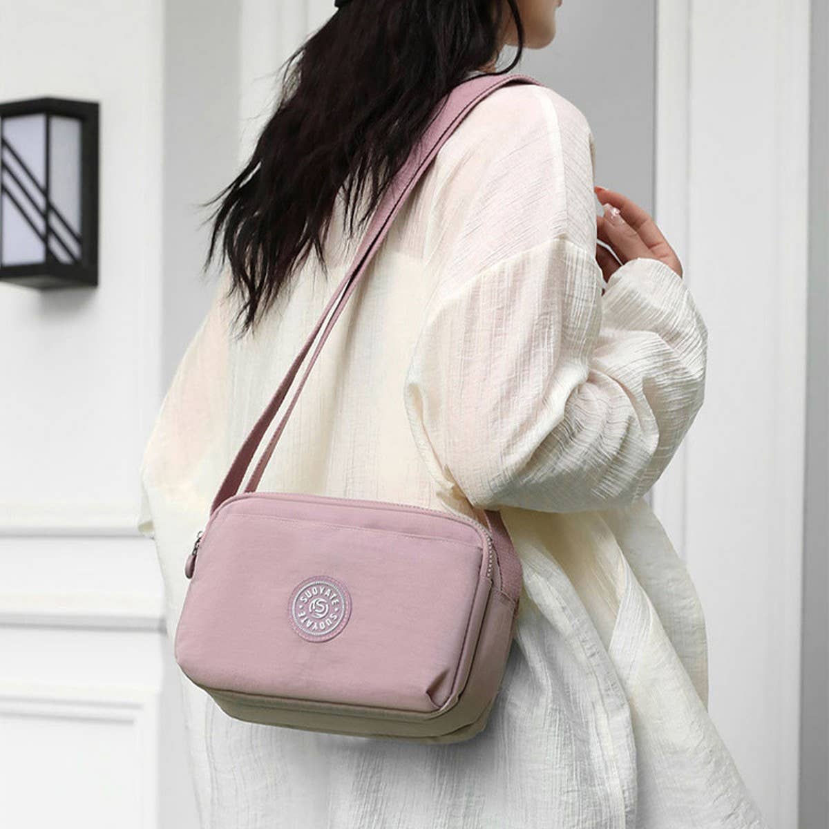 MULTI-LAYERED WOMEN'S SHOULDER AND CROSSBODY BAG_CWAB3451