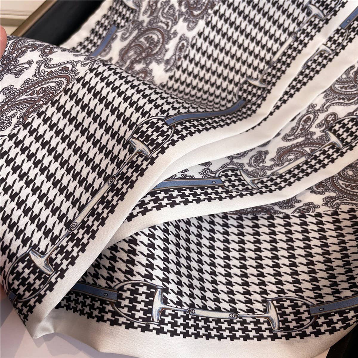 Skinny Silk Scarf for Hair, Neck or Bag Wrap_CWASC1512🎗️