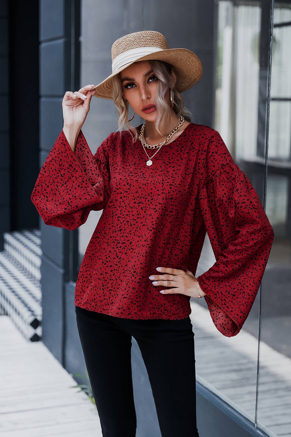 TEMPERAMENT CASUAL PRINTED TRUMPET SLEEVE TOP