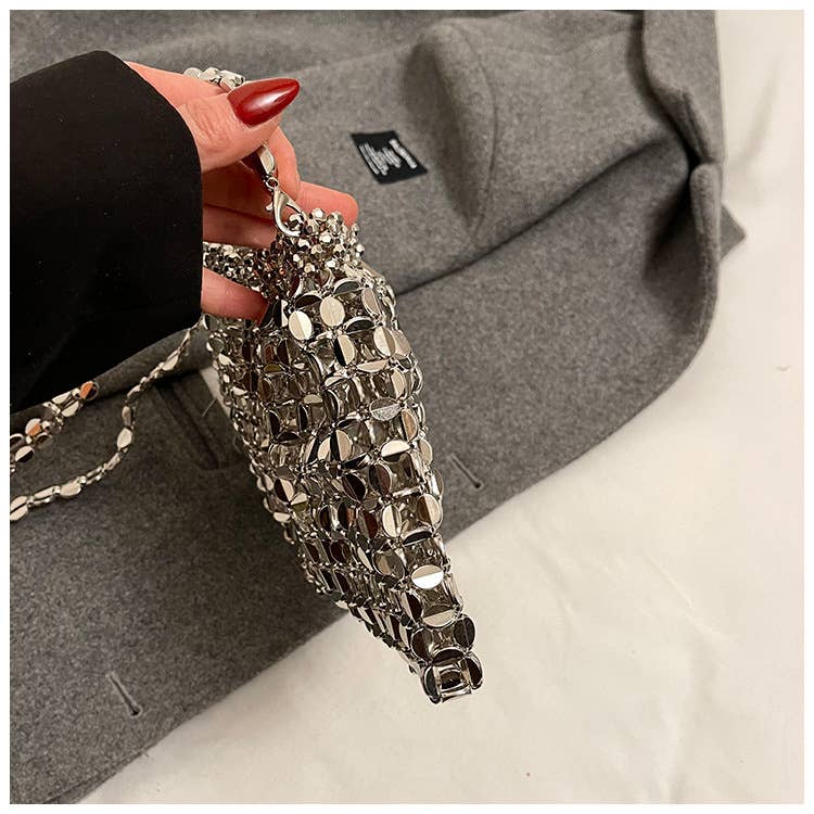 Fashionable hollowed-out glossy crossbody bag