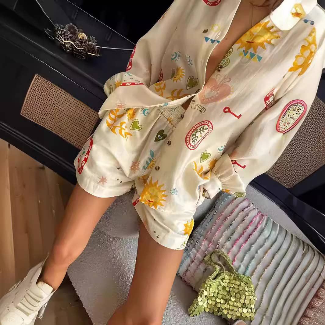 Fashionable printed casual shirt and shorts set