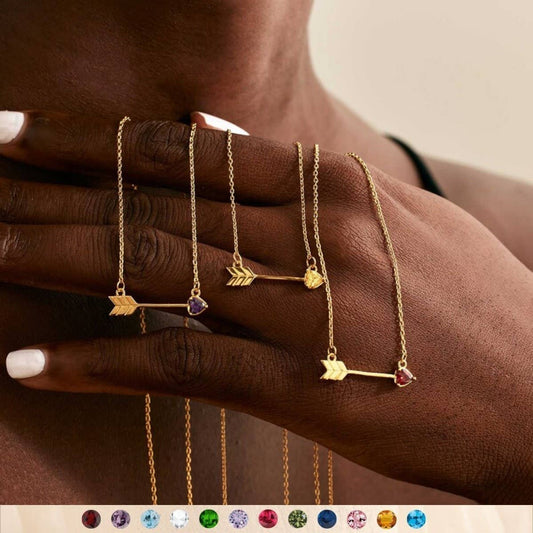 Colorful creative heart-piercing pendant necklace