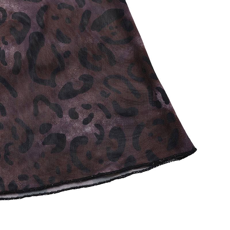 One-shoulder long-sleeved leopard print dress