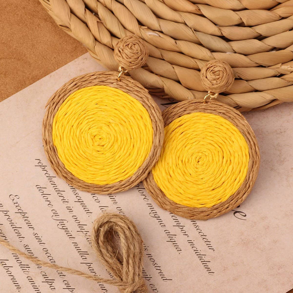 NEW VINTAGE SIMIAN GRASS VINE WOVEN EARRINGS_CWAJE4011