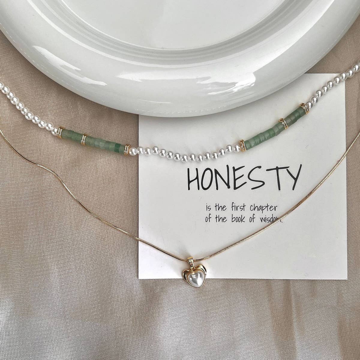 DOUBLE LAYER NATURAL STONE PEARL LOVE NECKLACE