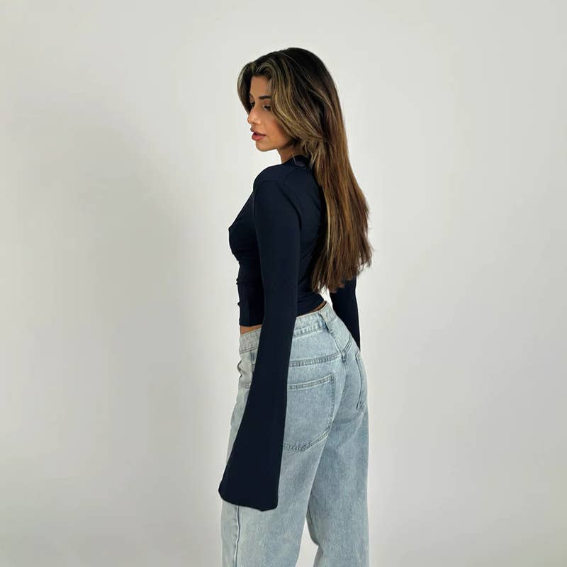 Sexy lace edge deep V-neck long sleeve top base