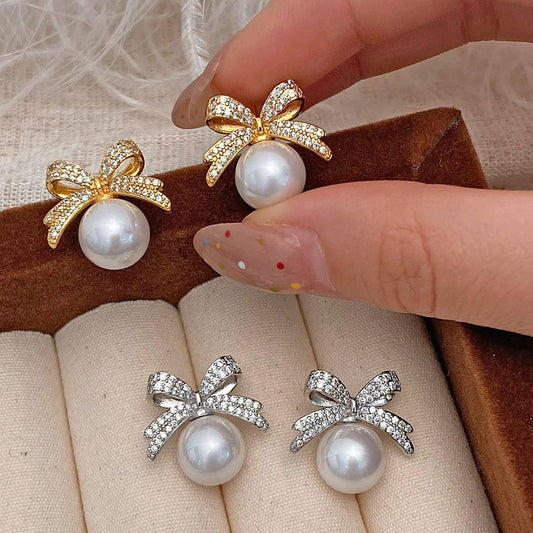 WOMEN'S VINTAGE FULL DIAMOND BOW PEARL EARRINGS