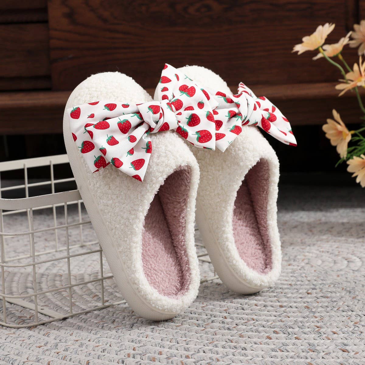 Strawberry Bow Slippers Thick Fuzzy Home Shoes_CWSHF00213