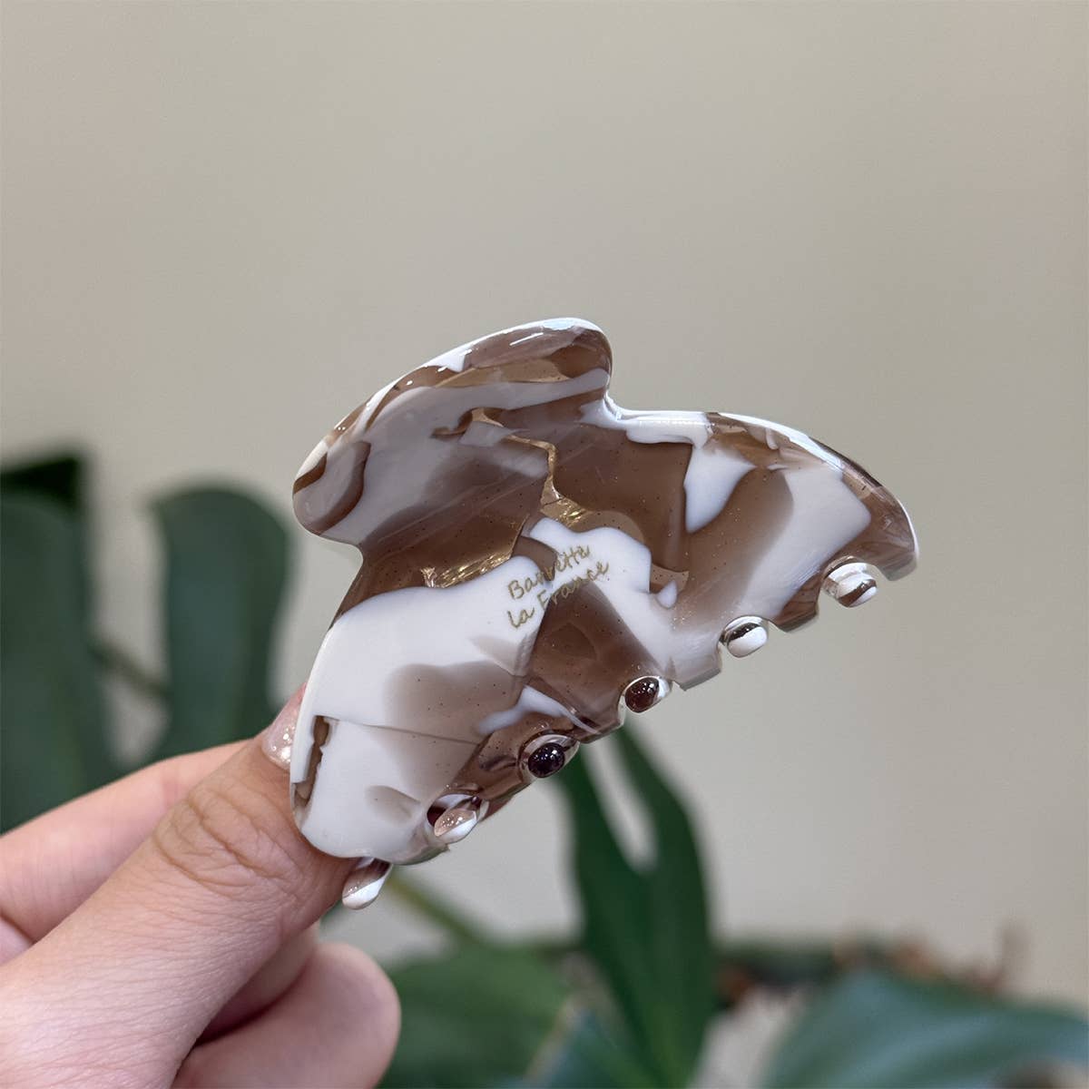 Floral Acetate Yuanbao Hair Claw - Cute Daily Clip