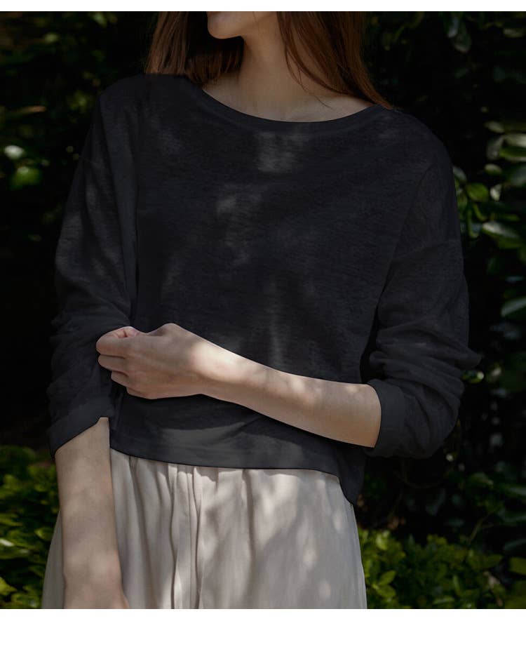 Simple round neck short translucent base shirt